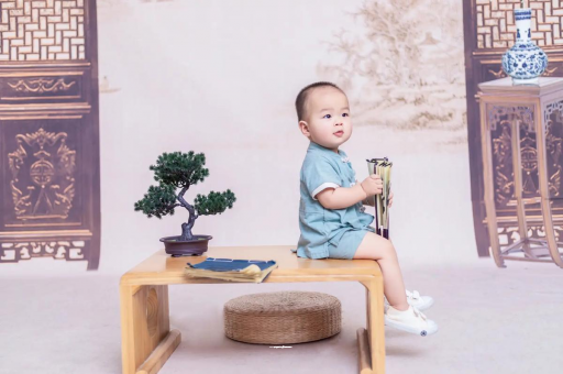 揭阳宝宝几个月会认人